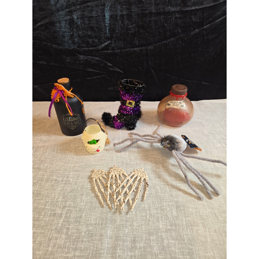 Halloween Decor Lot Witches Brew Bottle Potion Spider Skeleton Hands 6pc Set
